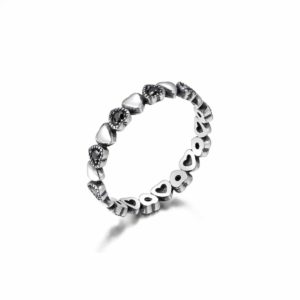 טבעת כסף 925 בשילוב לבבות מלאים שחור RZ411