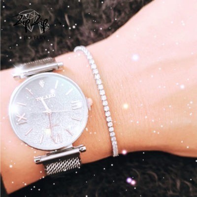 שעון מגנט "הייליש" סטיינלס סטיל אפור כסף