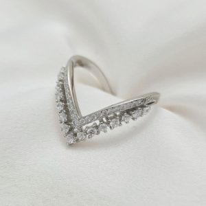 טבעת כסף 925 'סקרלט' כתר משובץ טבעת כסף 925 'סקרלט' כתר משובץ